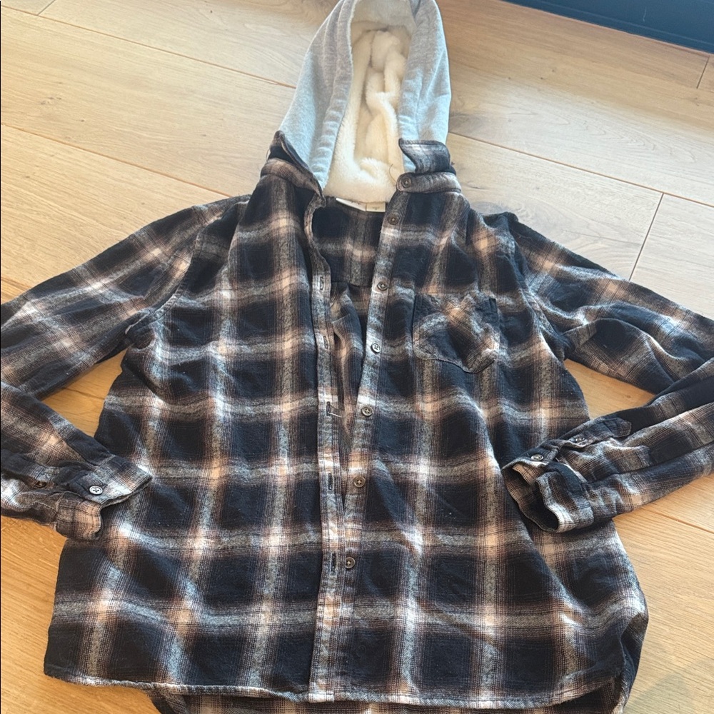 Plaid Hooded Flannel Shirt- fuzzy hood medium